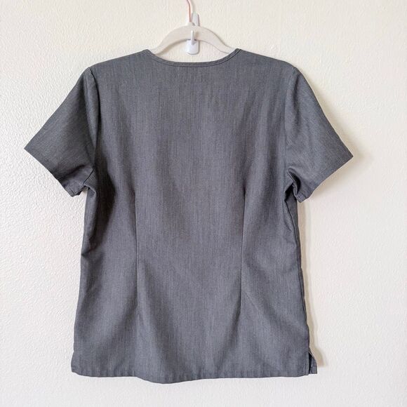 Figs Technical Collection Women's Size Small Gray Short Sleeve Nursing Scrub Top - Picture 2 of 8